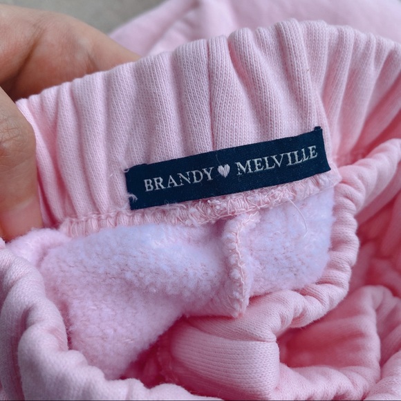 Brandy Melville Rosa sweatpants light baby pink - Picture 2 of 4